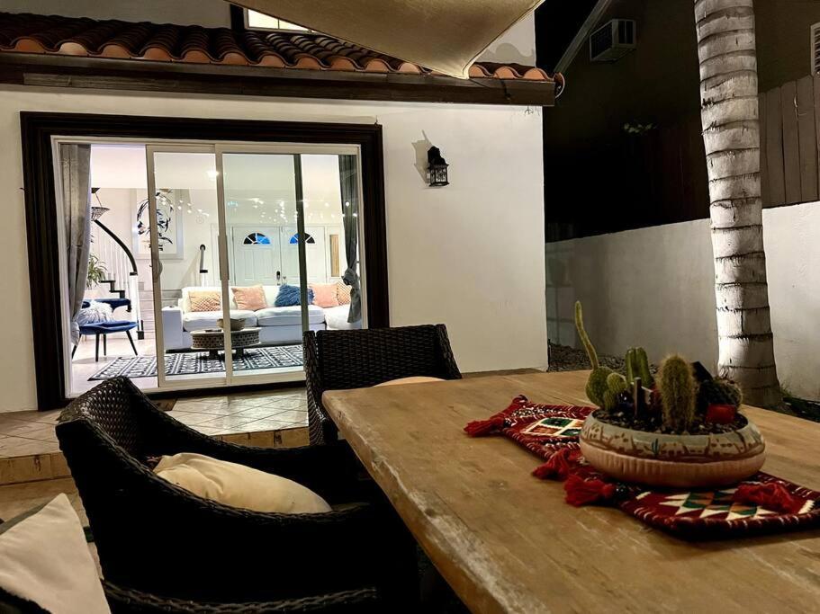 Stylish Mediterranean Villa, Pool, Jacuzzi, Hollywood & Malibu Bliss Λος Άντζελες Εξωτερικό φωτογραφία